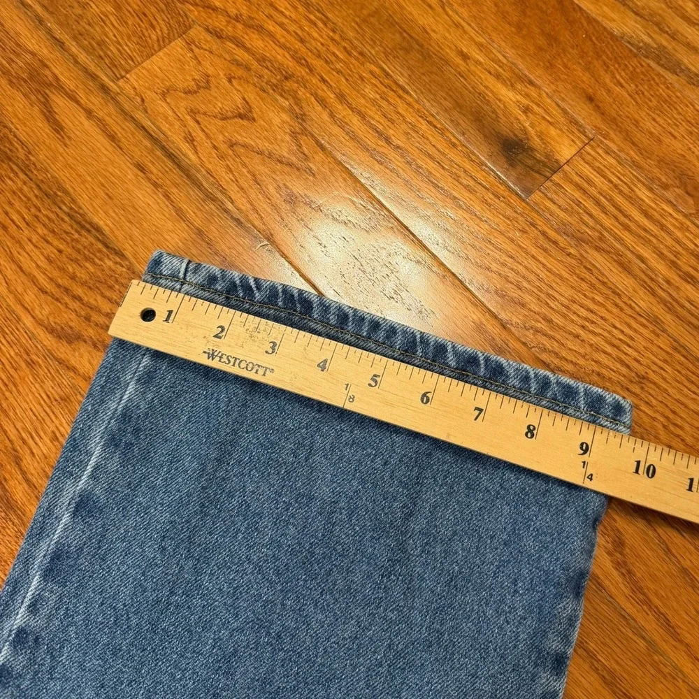 Levis tag says